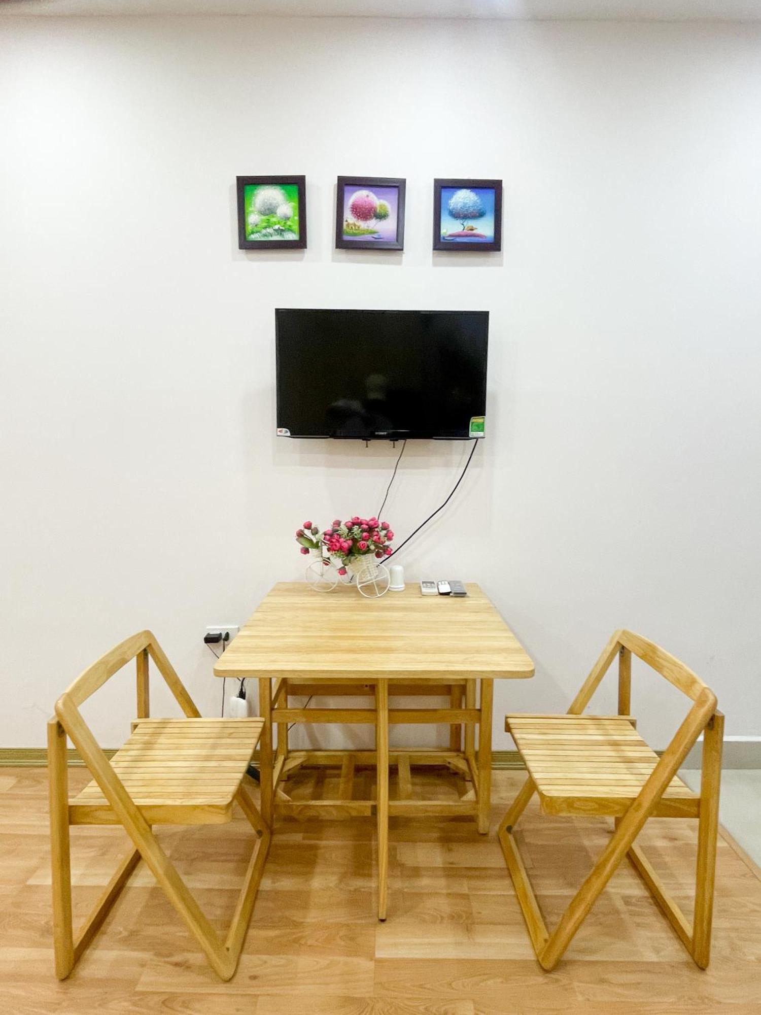 Joy Homestay Hanoi Buitenkant foto